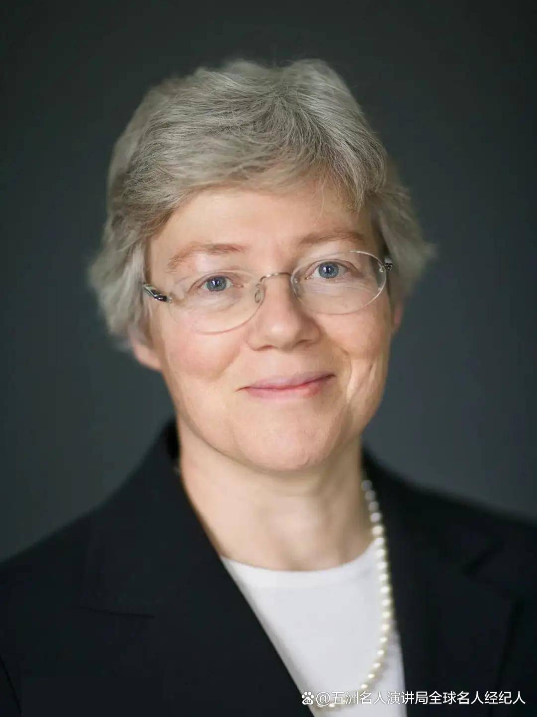 2023年诺贝尔物理学奖得主安妮·卢利耶出席物理科研机构研讨